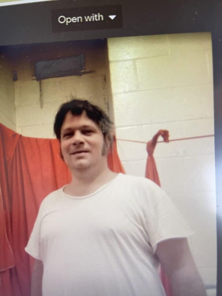 https://penpalinmates.com/inmates/page/32/- Pen Pal Inmates